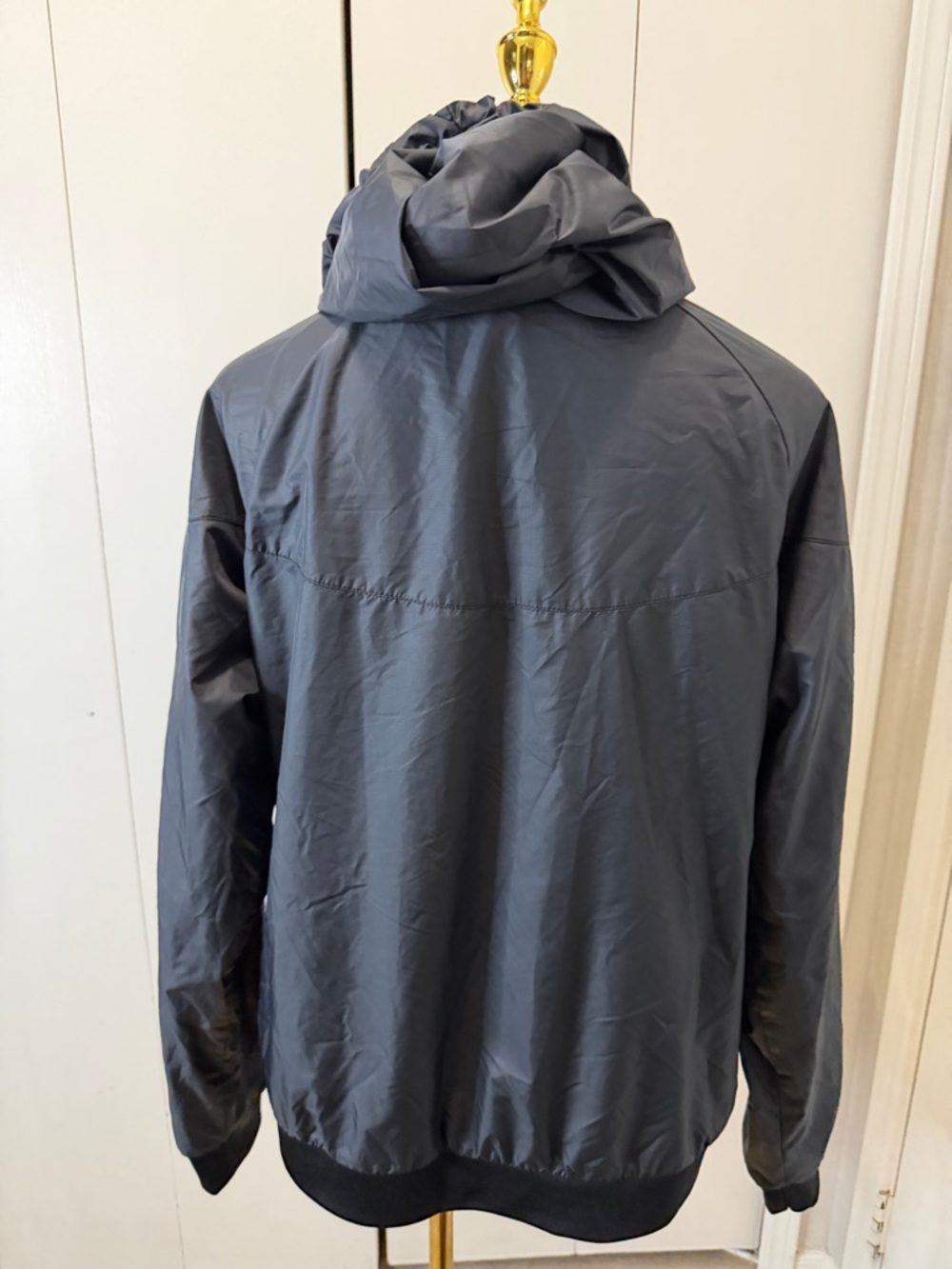 Nike Black Hooded Bomber Jacket with White Logo - Picture 3 of 10